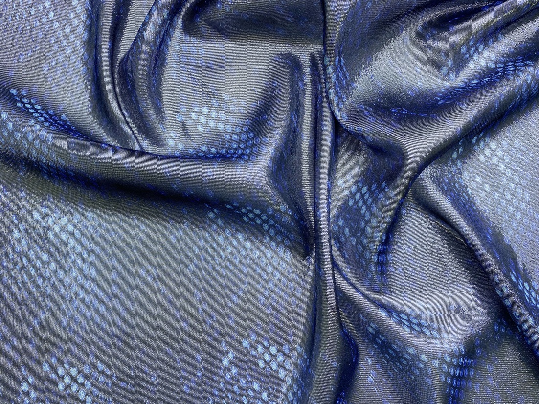 Ткань Шёлк синего цвета с принтом  питон с люрексом 46478 2