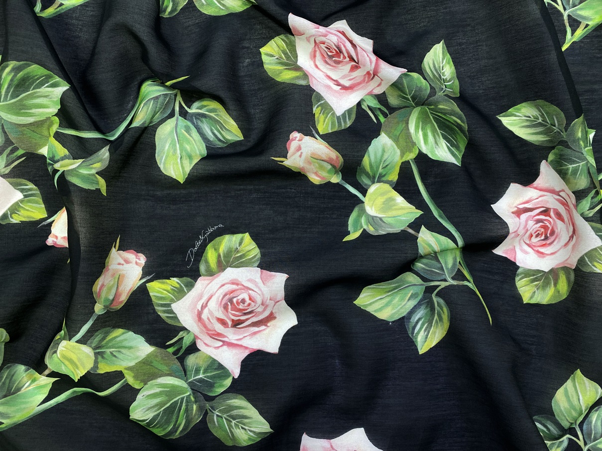 Ткань Муслин чёрного цвета розами 16740 2